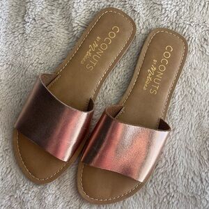 Coconuts by Matisse cabana metallic rose gold pink slide sandal flats